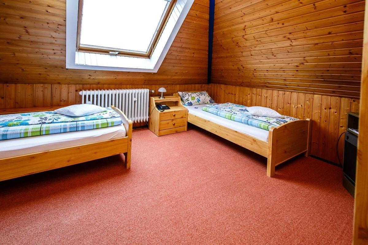 Villa Bruderfels, Garni Rodalben Bagian luar foto